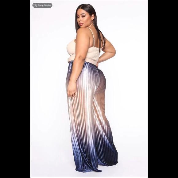 β¨ 5x HP β¨ Waterfalling β¨ Belted Velvet Jumpsuit β¨ - Picture 7 of 9